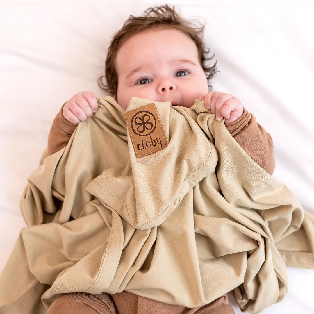 Cloby UV-tæppe med UPF 50+ - Olive Green - UV-tæppe - MamaMilla