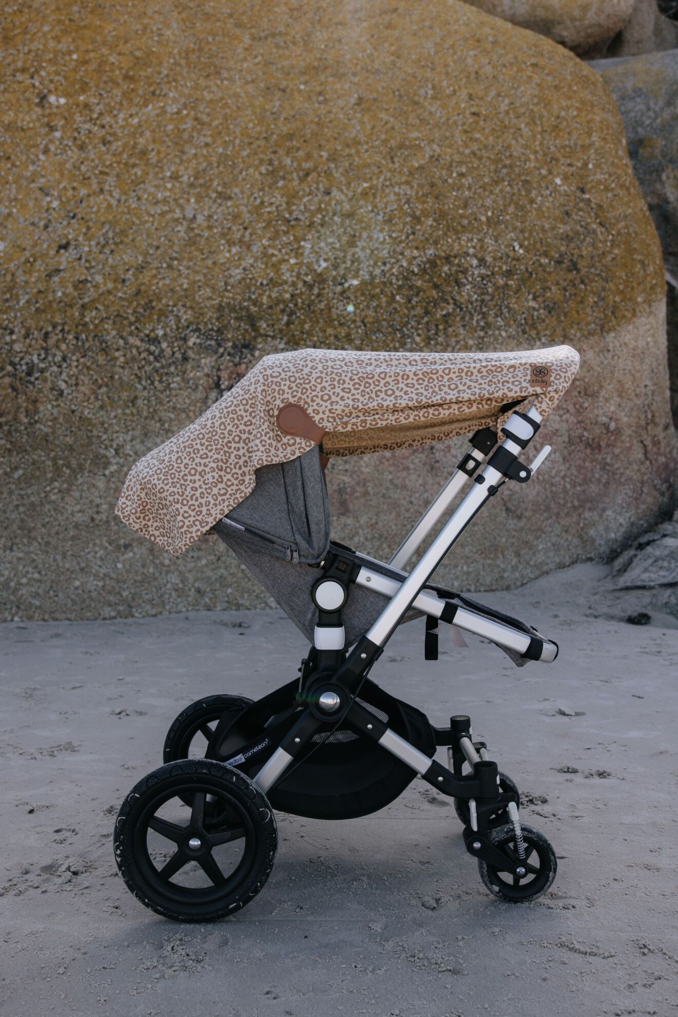 Cloby UV-tæppe med UPF 50+ - Leopard Brun - UV-tæppe - MamaMilla