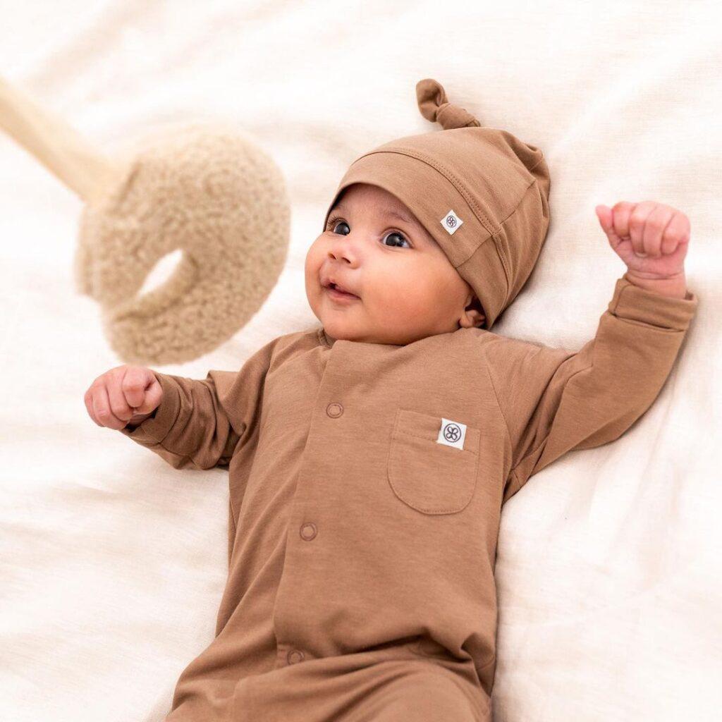 Cloby UV Knot Hat - Coconut Brown 50/56 - - MamaMilla