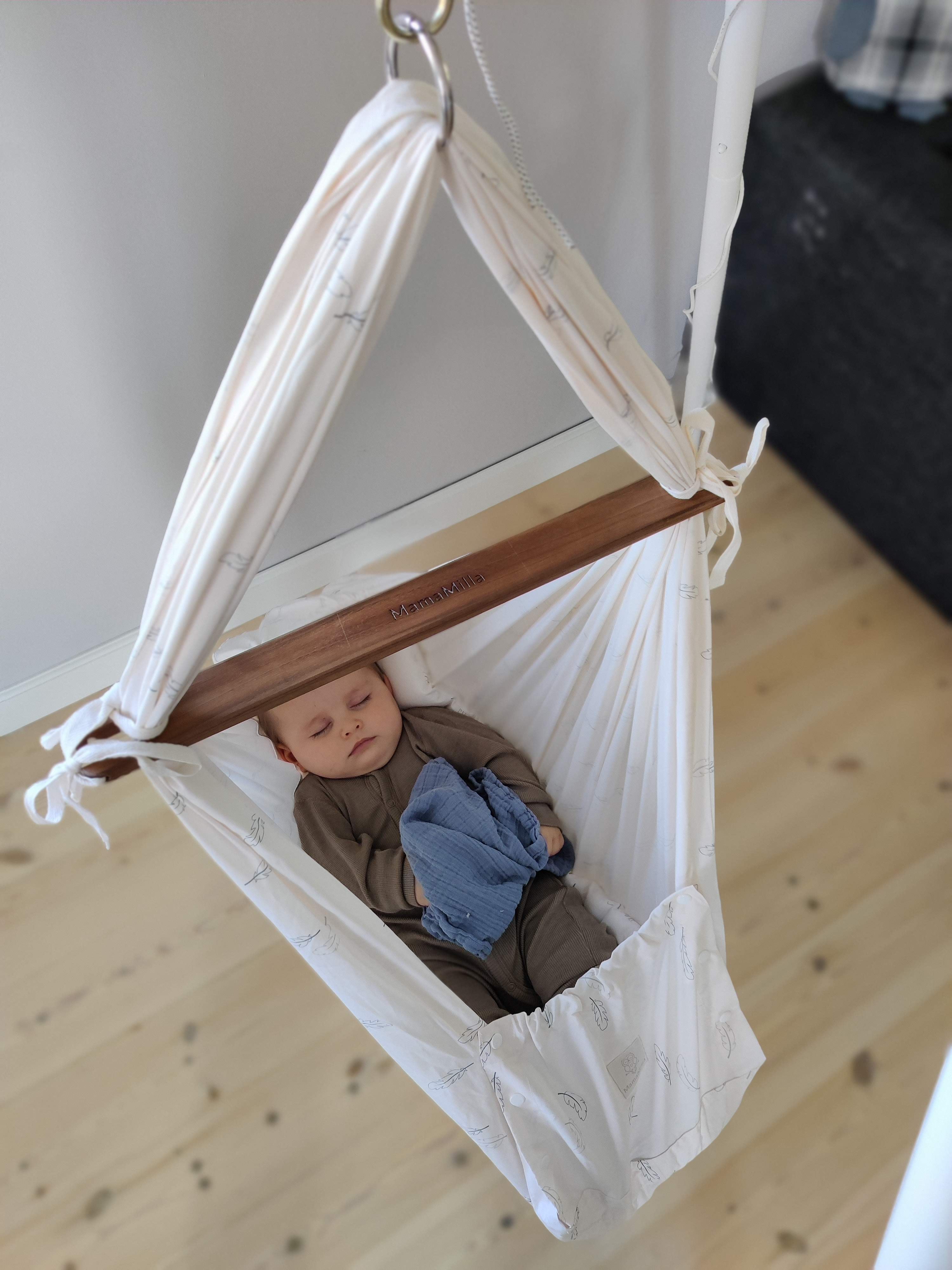 MamaMilla Slyngevugge - Rose feathers - Slyngevugge - MamaMilla