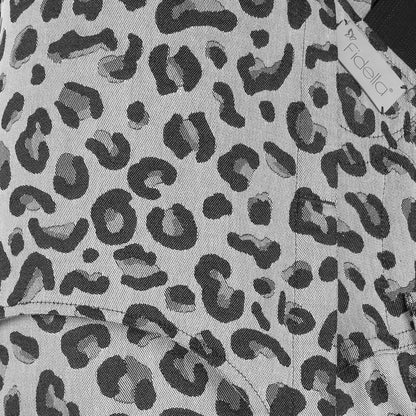Fidella Fusion Fullbuckle Bæresele - Leopard Silver - Baby - bæresele - MamaMilla